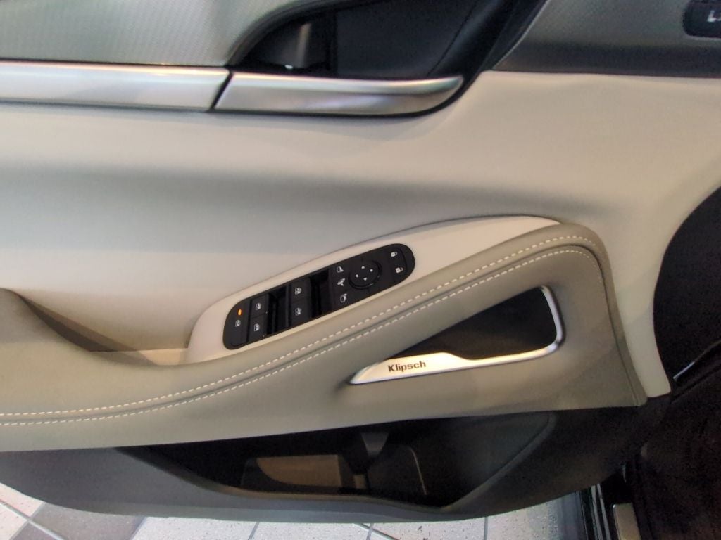 2027 INFINITI QX60 Luxe FWD