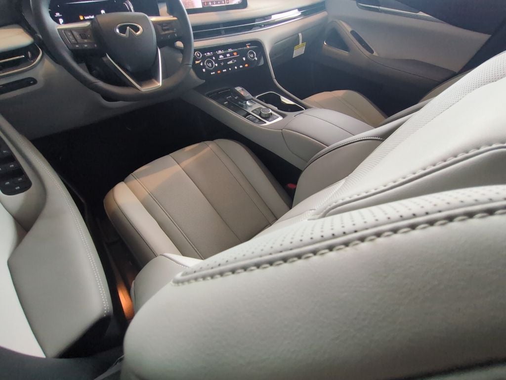 2027 INFINITI QX60 Luxe FWD