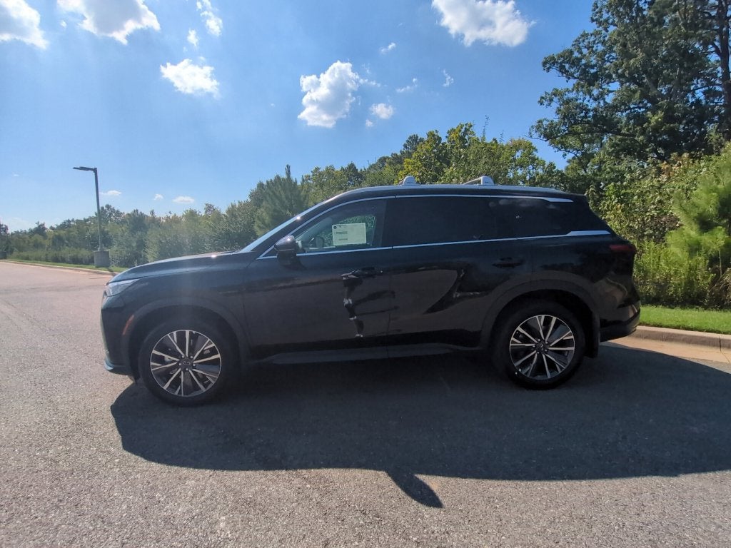 2027 INFINITI QX60 Luxe FWD