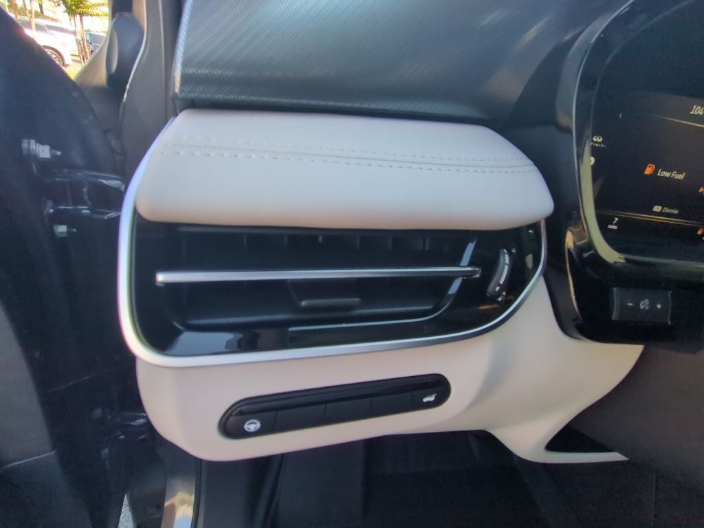 2027 INFINITI QX60 Luxe FWD