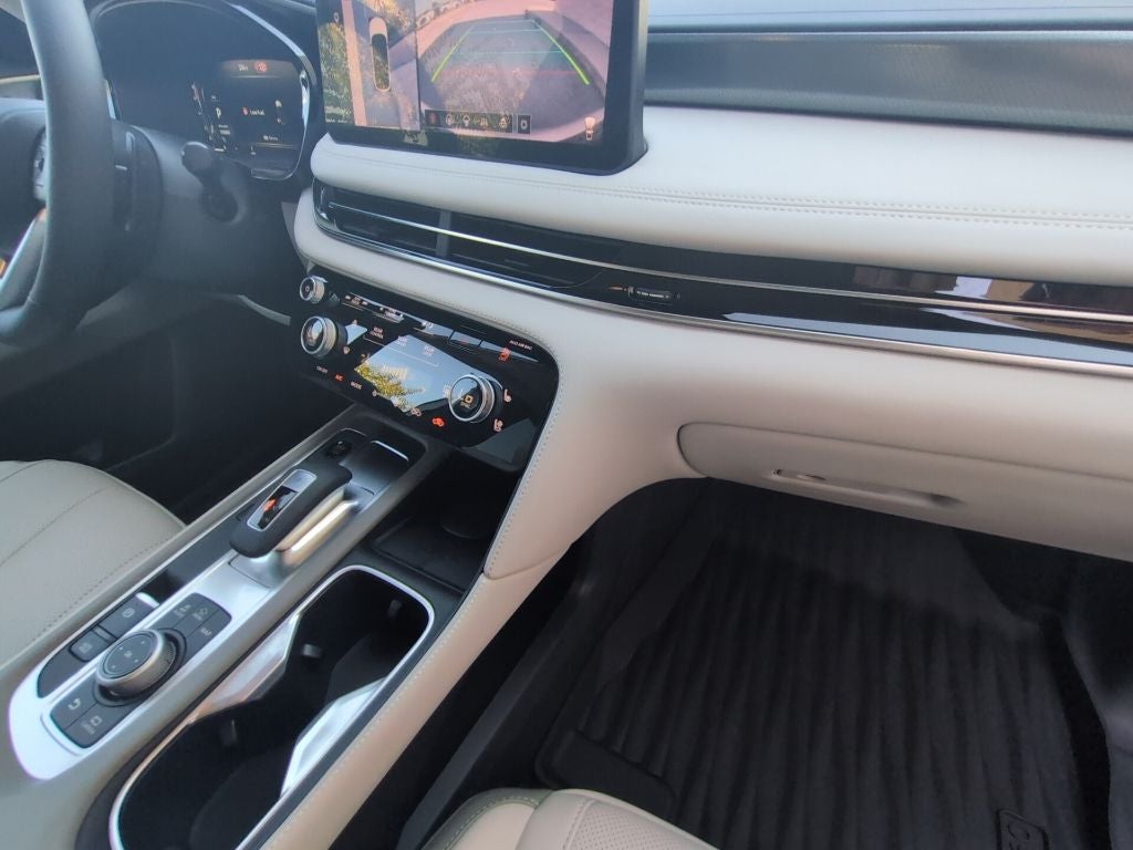 2027 INFINITI QX60 Luxe FWD