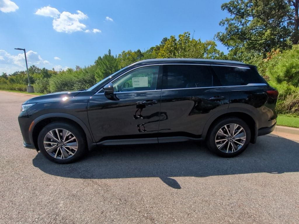 2027 INFINITI QX60 Luxe FWD
