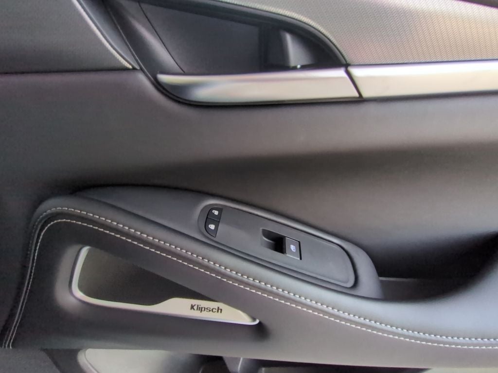 2027 INFINITI QX60 Luxe FWD