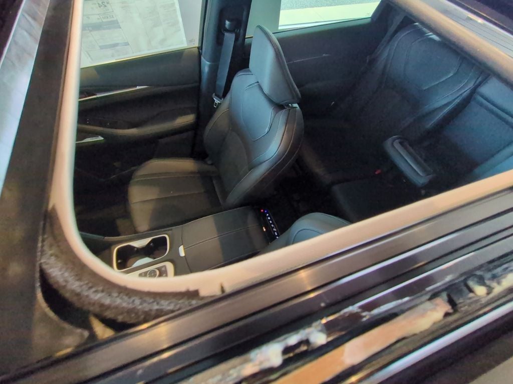 2027 INFINITI QX60 Luxe FWD