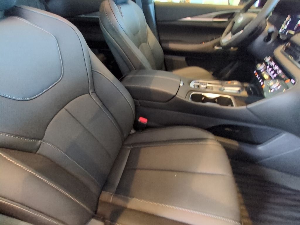 2027 INFINITI QX60 Luxe FWD
