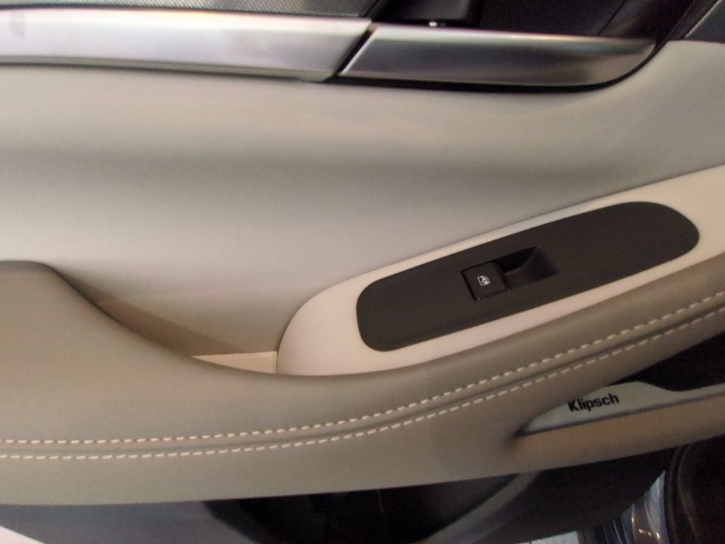 2027 INFINITI QX60 Luxe FWD