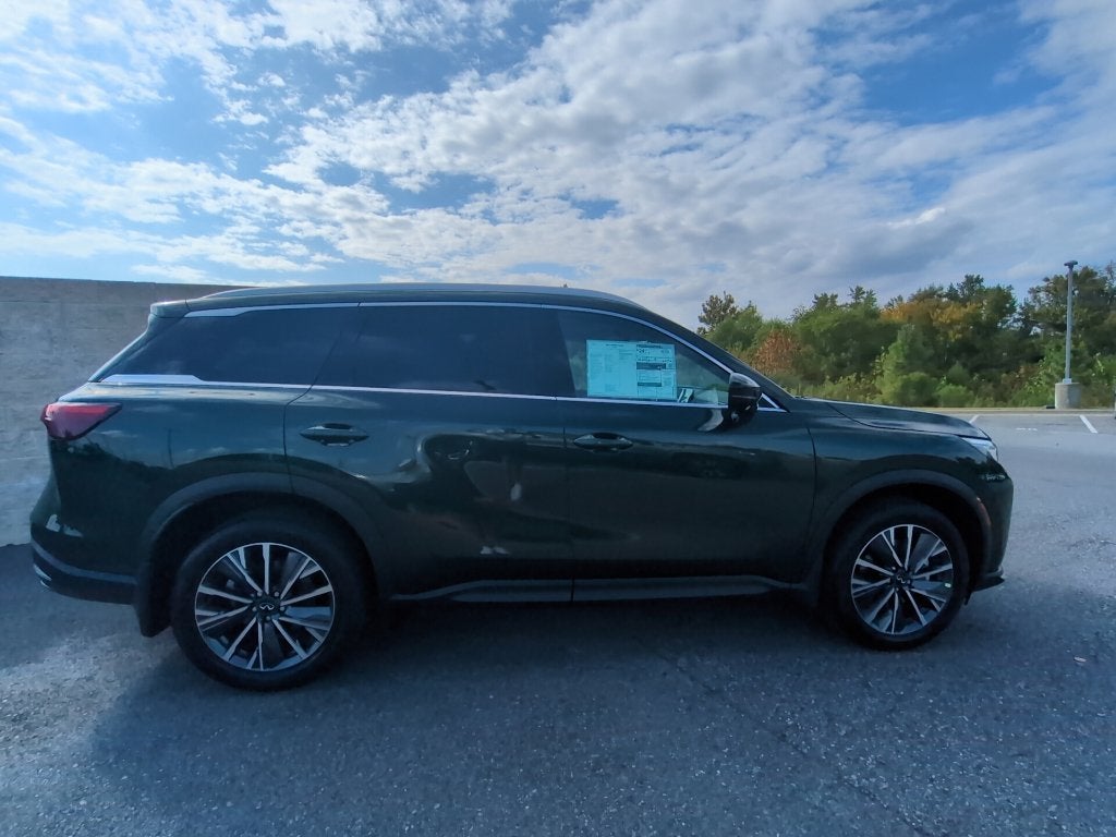 2027 INFINITI QX60 Luxe FWD