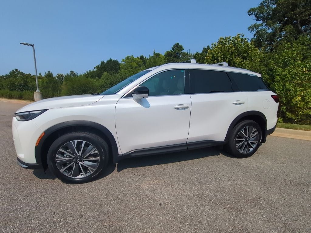 2027 INFINITI QX60 Luxe FWD