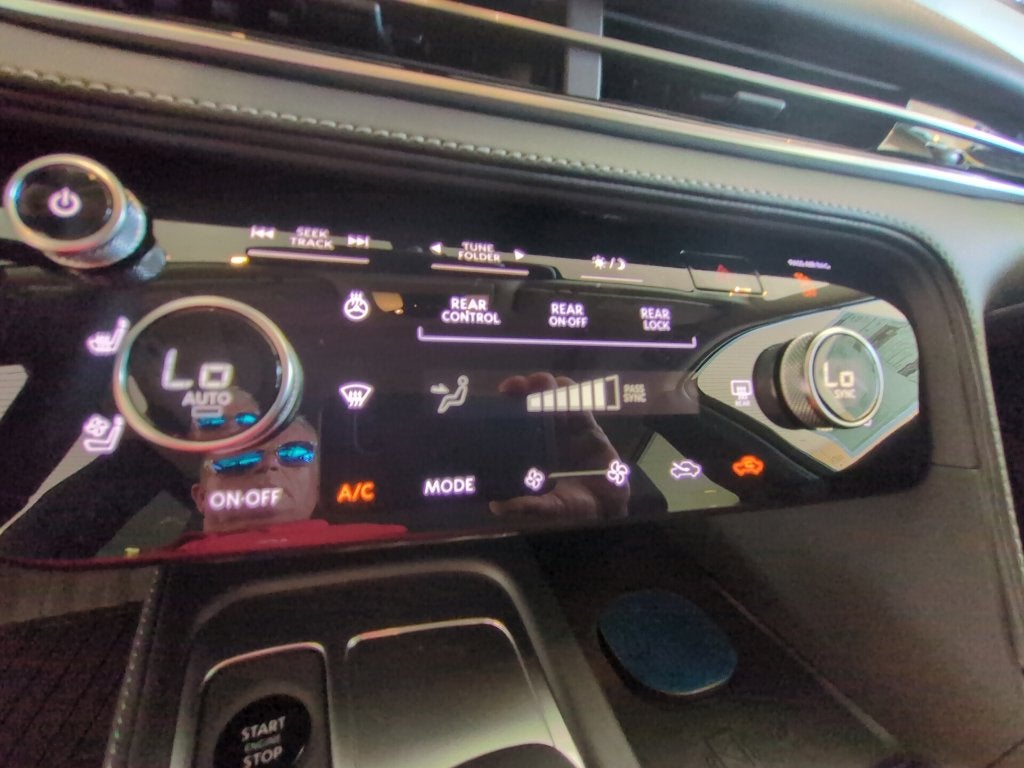 2027 INFINITI QX60 Luxe FWD