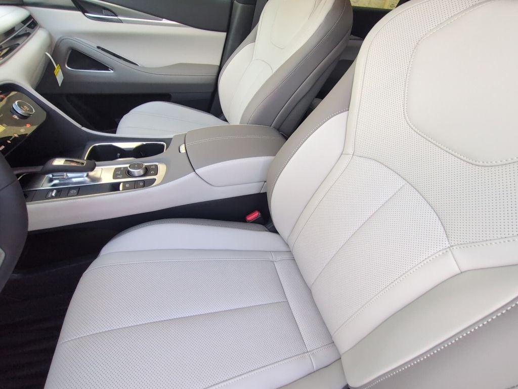 2027 INFINITI QX60 Luxe FWD