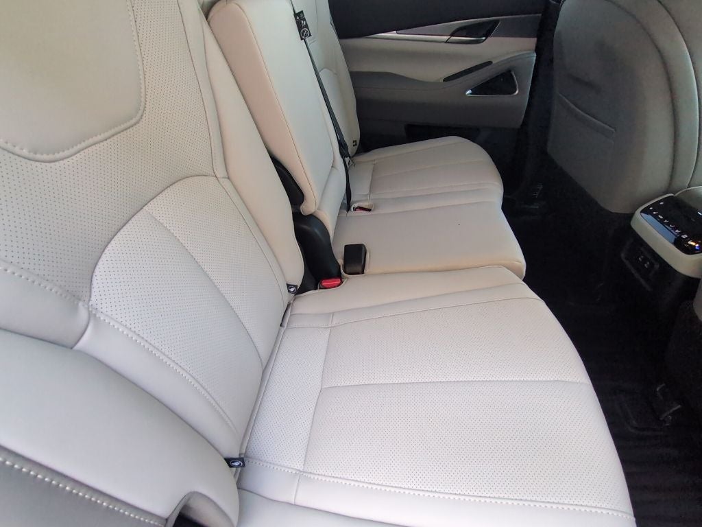 2027 INFINITI QX60 Luxe FWD