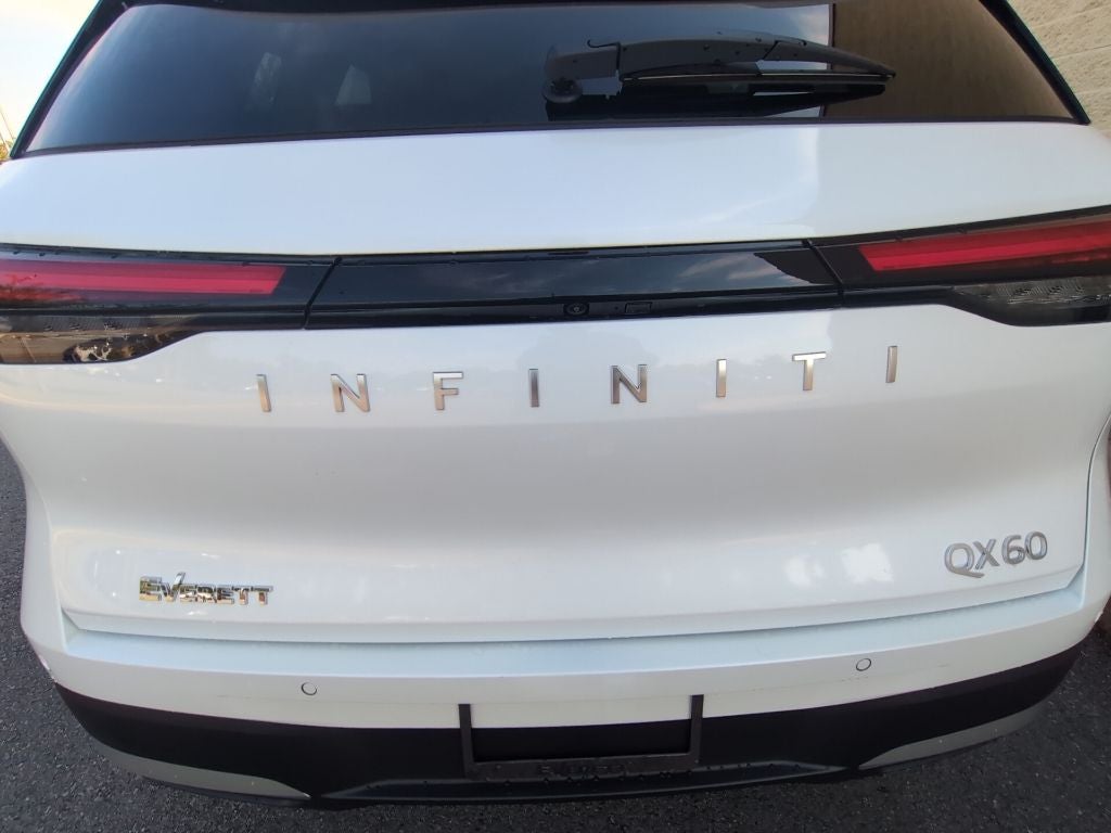 2027 INFINITI QX60 Luxe FWD