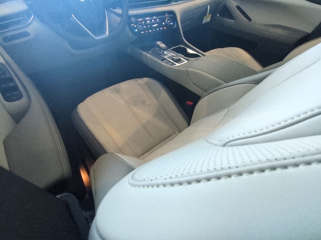 2027 INFINITI QX60 Luxe FWD