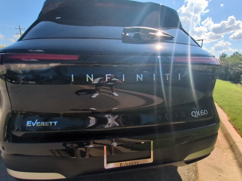 2027 INFINITI QX60 Luxe FWD