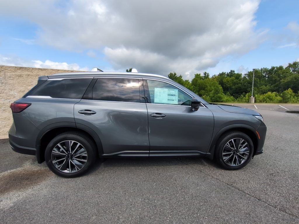 2027 INFINITI QX60 Luxe FWD