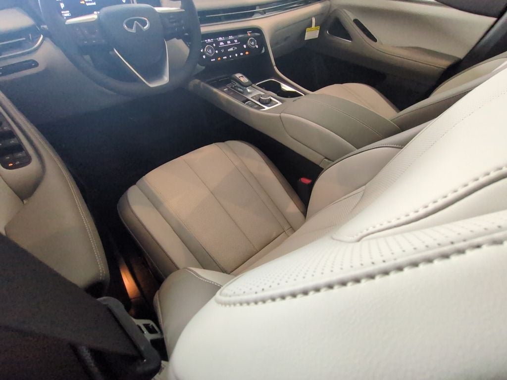 2027 INFINITI QX60 Luxe AWD