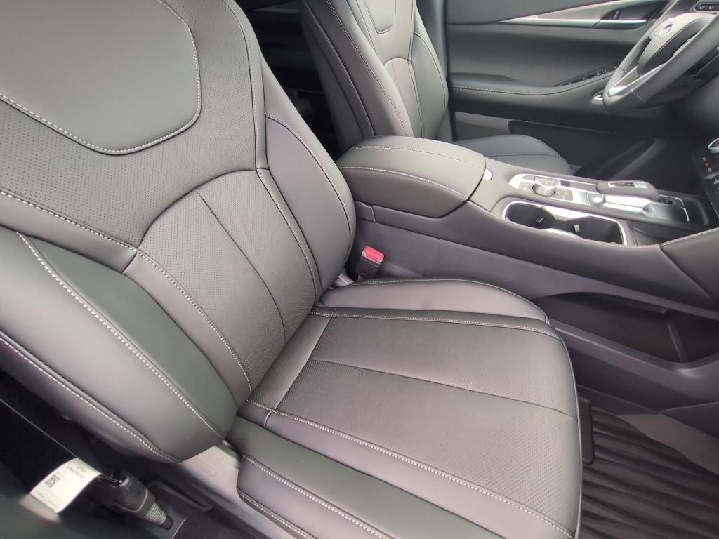 2027 INFINITI QX60 Luxe AWD