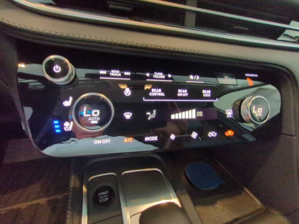 2027 INFINITI QX60 Luxe AWD