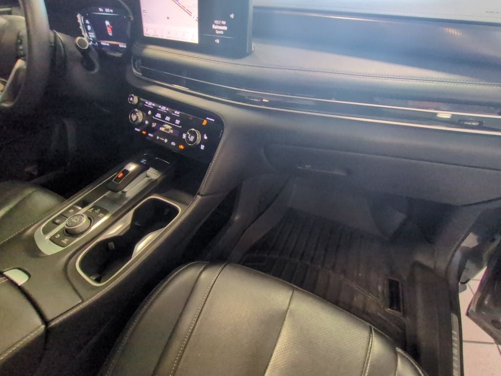 2022 INFINITI QX60 LUXE FWD