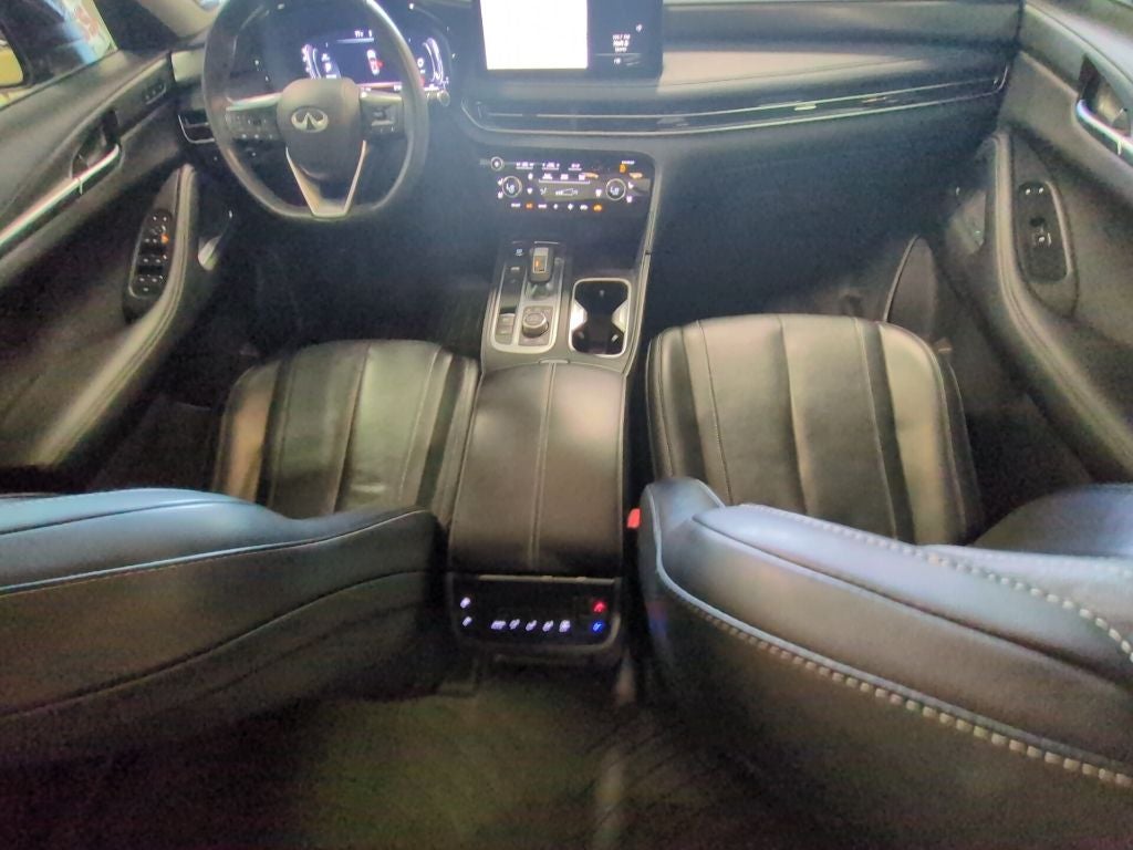 2022 INFINITI QX60 LUXE FWD