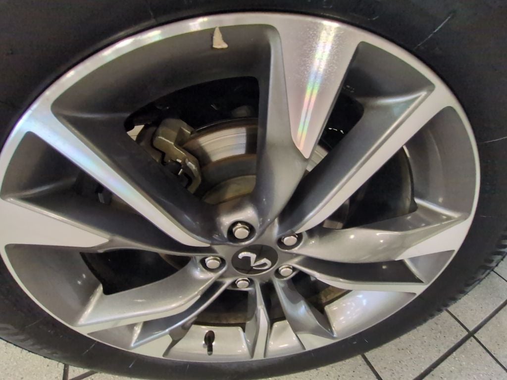 2022 INFINITI QX60 LUXE FWD