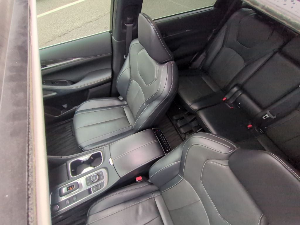 2023 INFINITI QX60 LUXE FWD