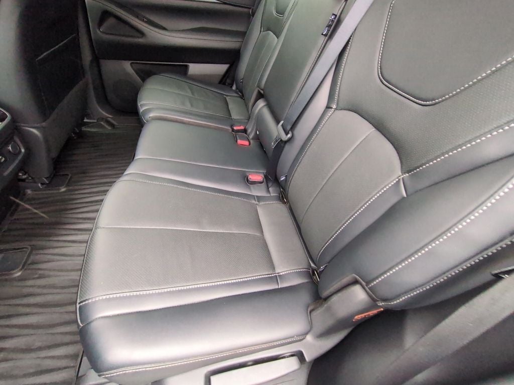 2023 INFINITI QX60 LUXE FWD