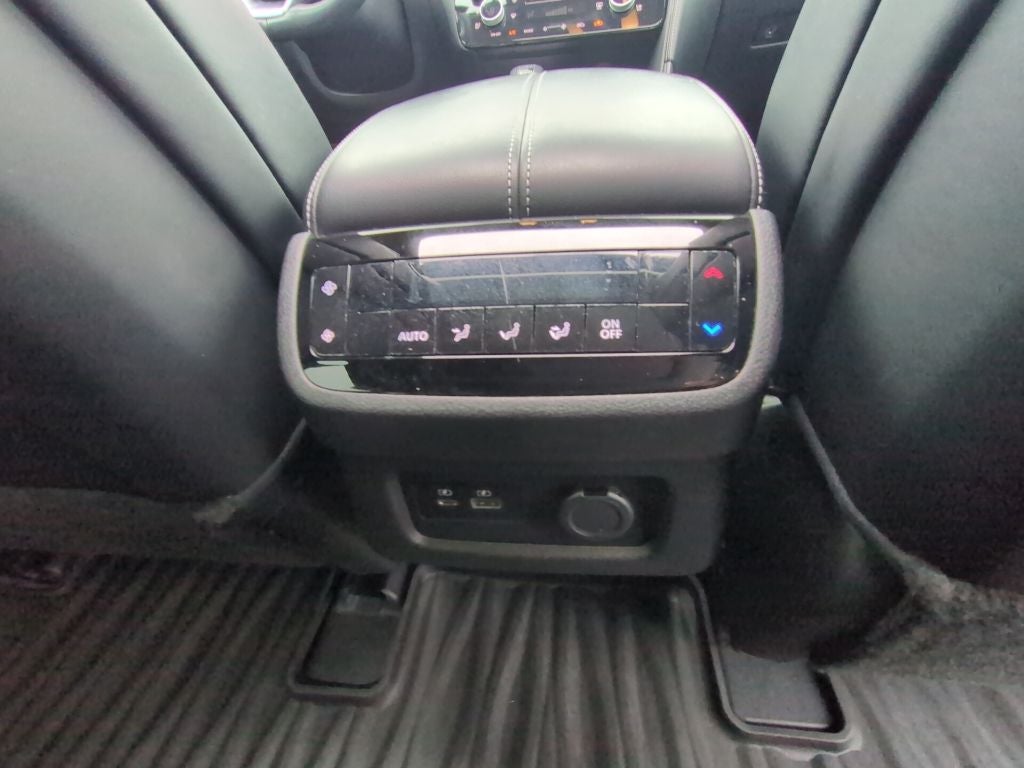 2023 INFINITI QX60 LUXE FWD