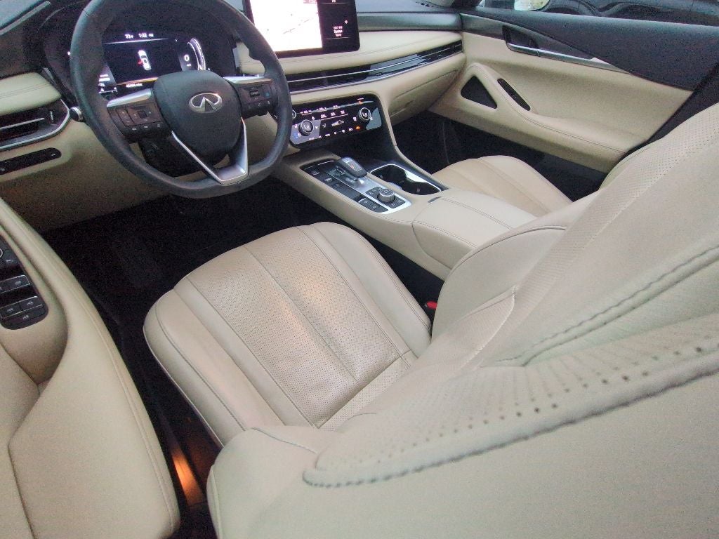 2024 INFINITI QX60 LUXE FWD