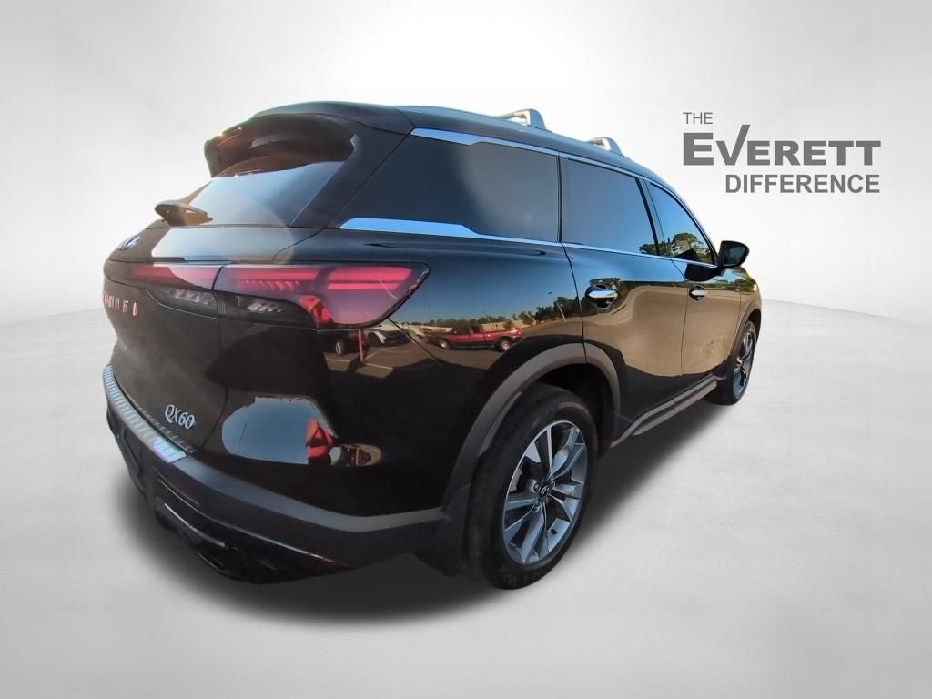 2023 INFINITI QX60 LUXE FWD