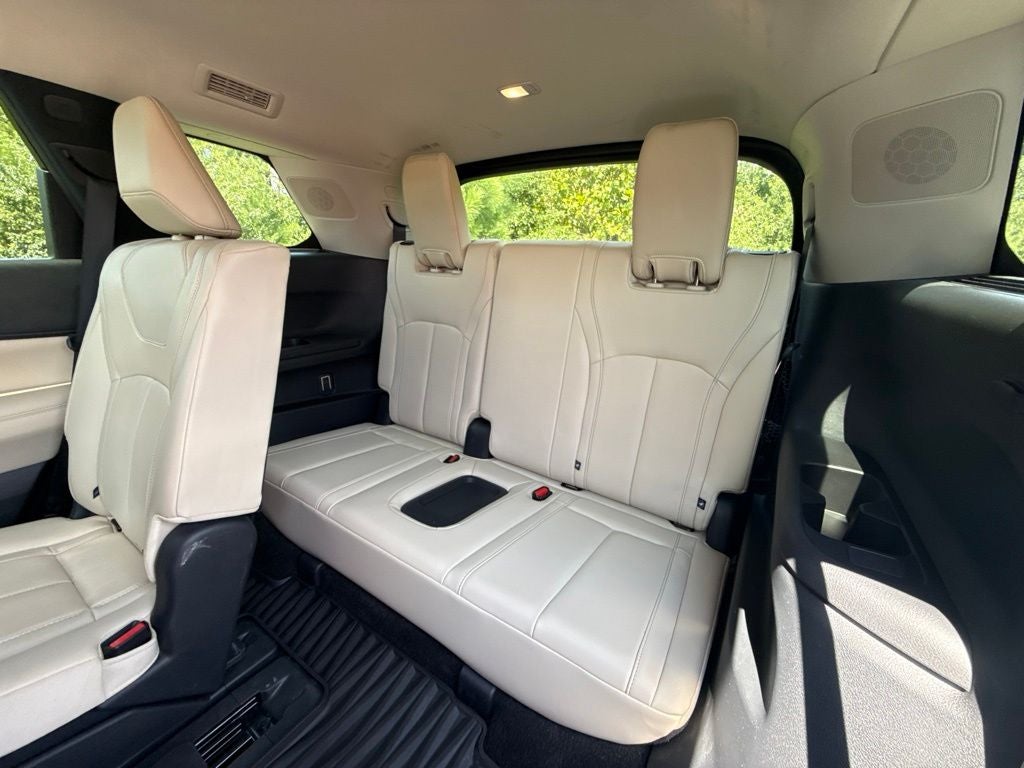2023 INFINITI QX60 LUXE AWD