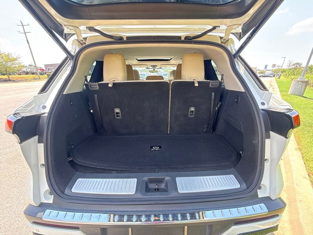2023 INFINITI QX60 LUXE AWD