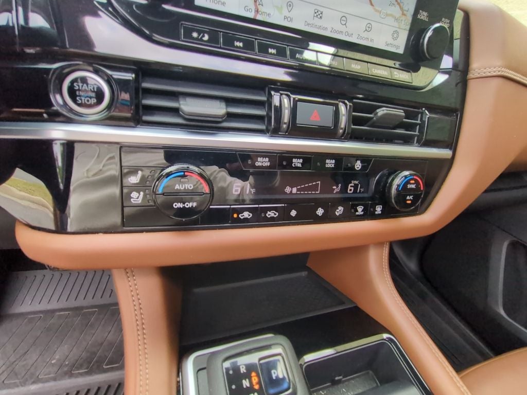 2022 Nissan Pathfinder Platinum