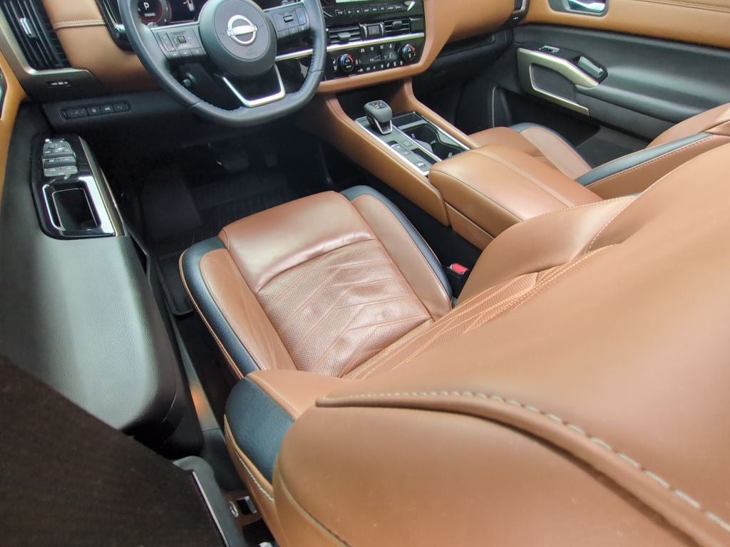 2022 Nissan Pathfinder Platinum