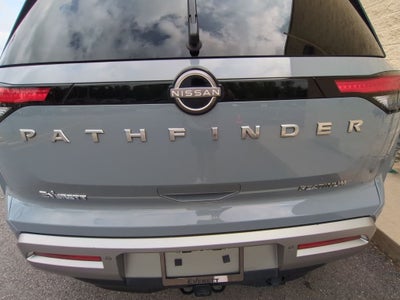 2022 Nissan Pathfinder Platinum