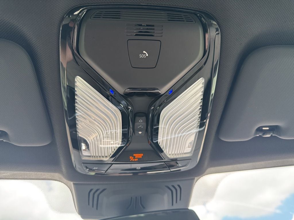 2021 BMW X5 M50i