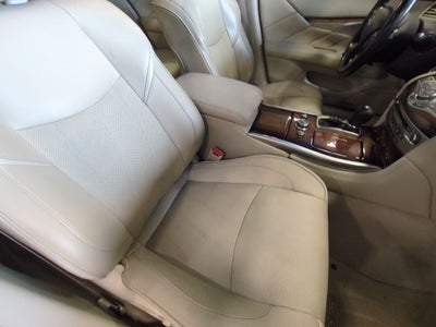 2015 INFINITI Q70 5.6X