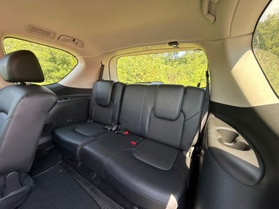 2024 Nissan Armada SV