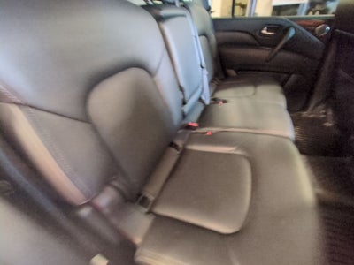 2023 INFINITI QX80 LUXE 4WD