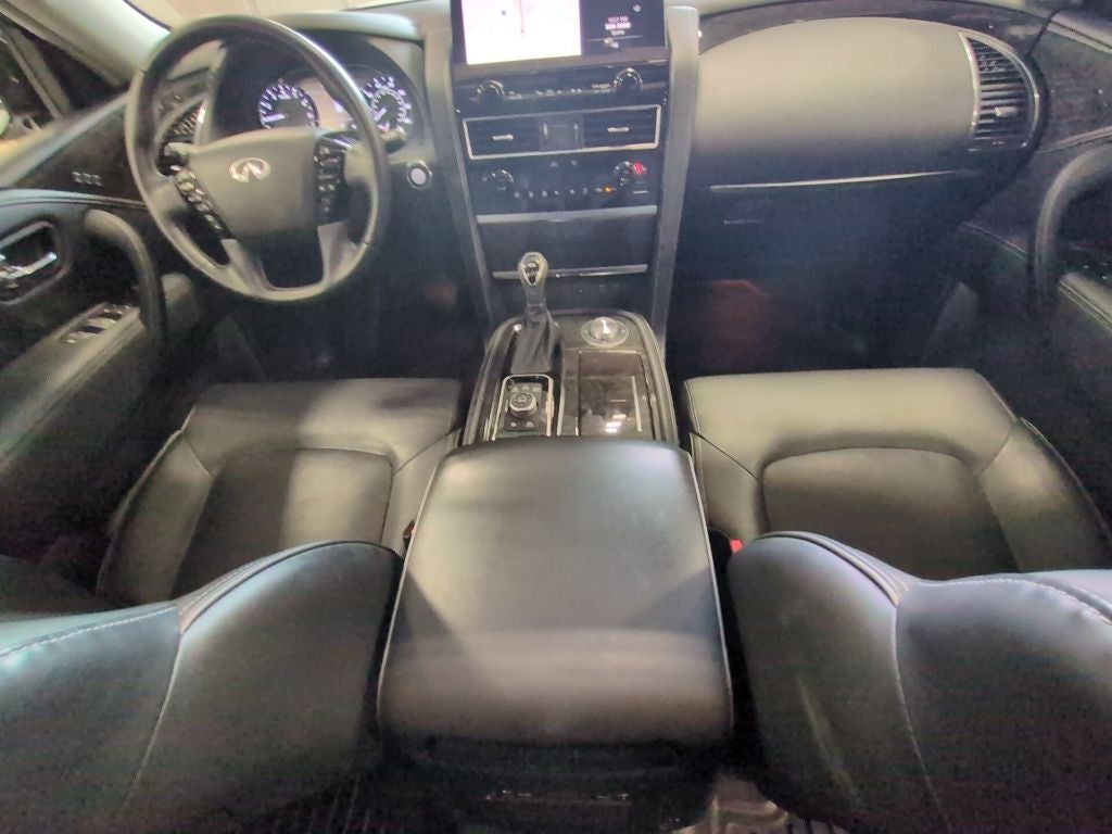 2023 INFINITI QX80 LUXE 4WD