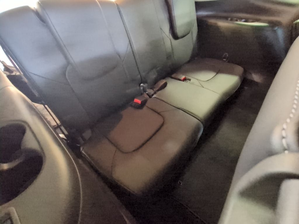 2023 INFINITI QX80 LUXE 4WD