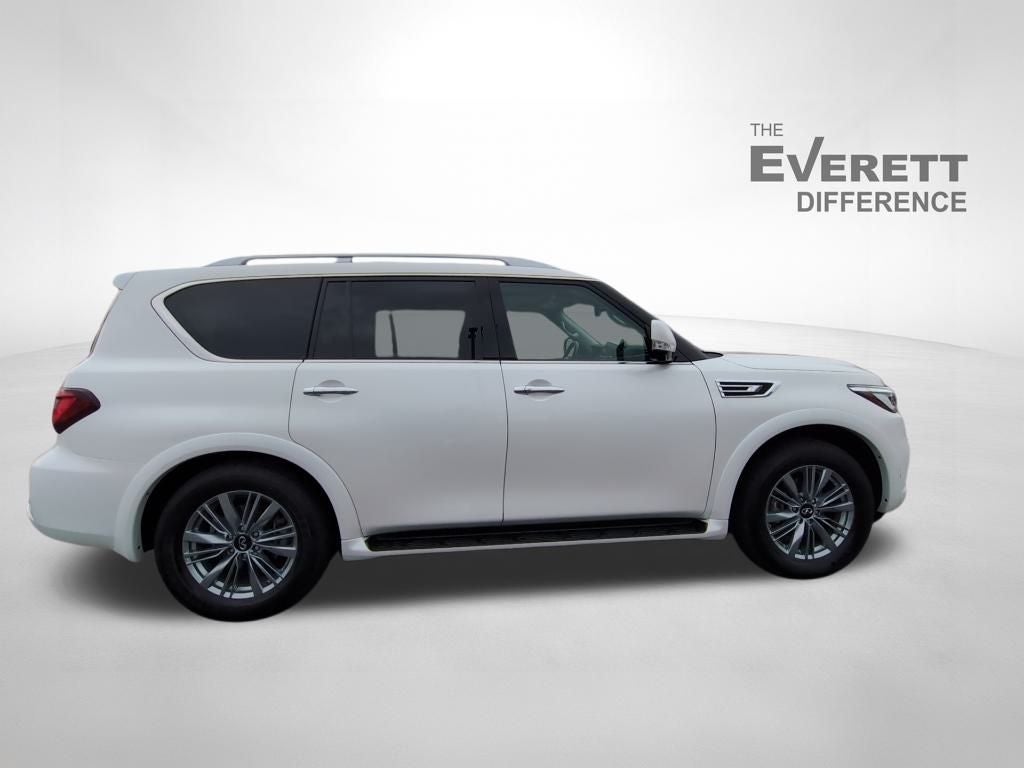 2023 INFINITI QX80 LUXE 4WD