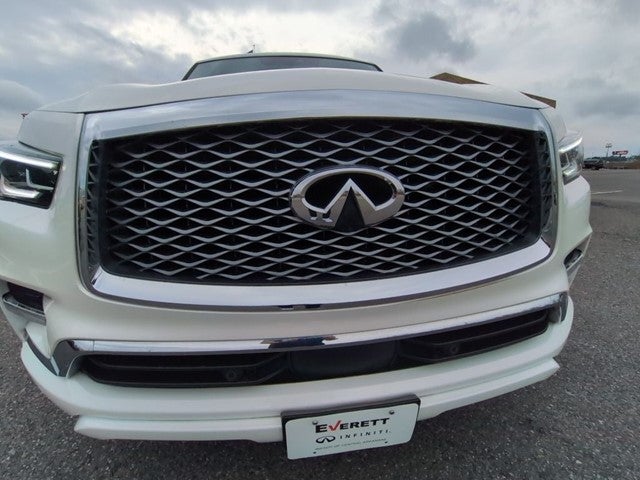 2023 INFINITI QX80 LUXE 4WD