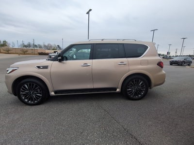 2022 INFINITI QX80 Premium Select