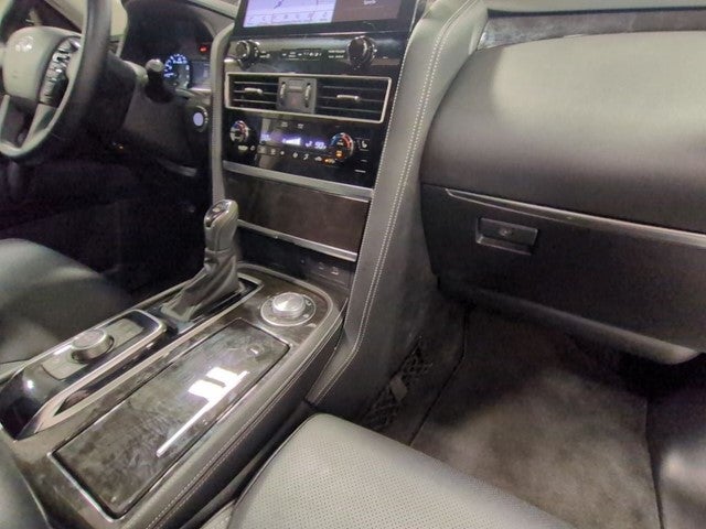 2024 INFINITI QX80 LUXE 4WD