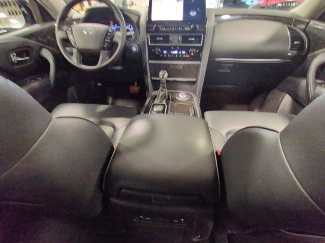 2024 INFINITI QX80 LUXE 4WD
