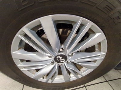 2024 INFINITI QX80 LUXE 4WD