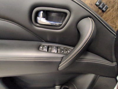 2022 INFINITI QX80 Premium Select