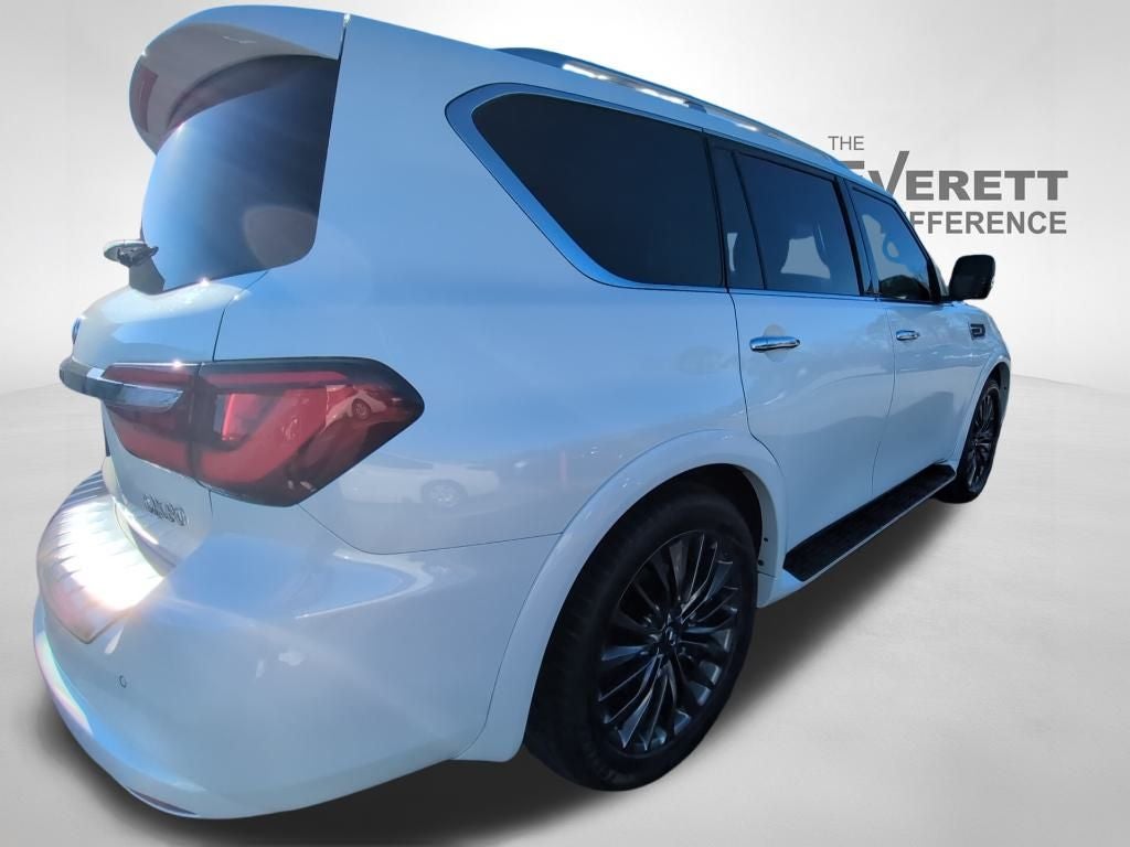 2022 INFINITI QX80 Premium Select