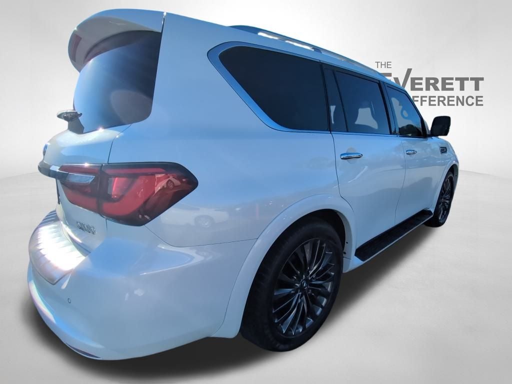 2022 INFINITI QX80 Premium Select